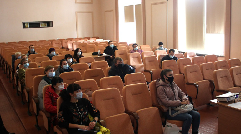 В Попаснянській громаді в рамках проєкту провели три воркшопи та тему безпеки жінок та дівчат
