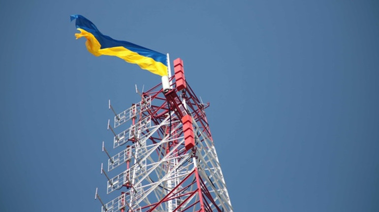 Стало відомо, які радіохвилі та телеканали транслює нова телевежа у Комишувасі