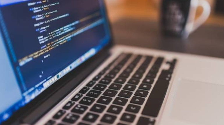 Продаж брендових ноутбуків на вигідних умовах