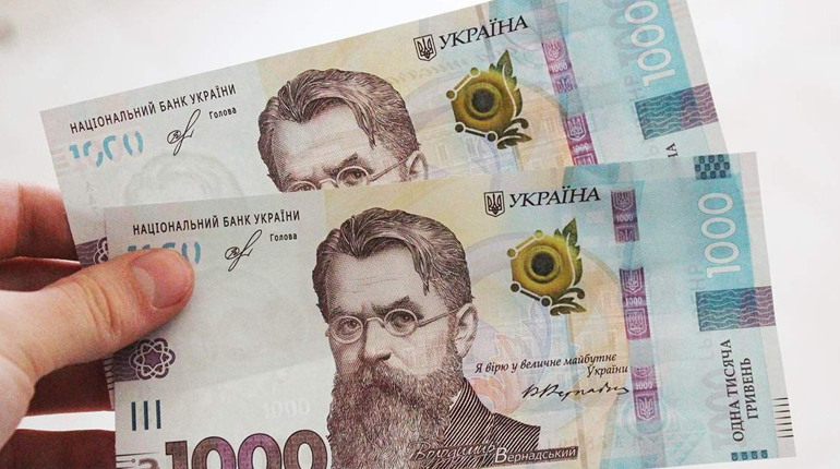 Президент пообіцяв допомогти бізнесу та виплатити по 1000 гривень тим, хто вакцинувався від COVID-19
