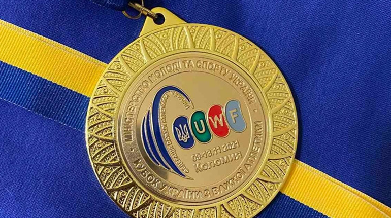 Попаснянка здобула чергову перемогу на змаганнях з важкої атлетики