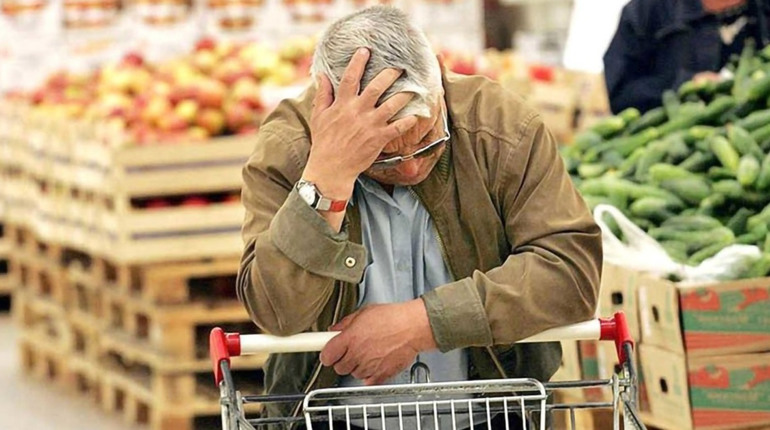 На українців чекає чергове подорожчання продуктів