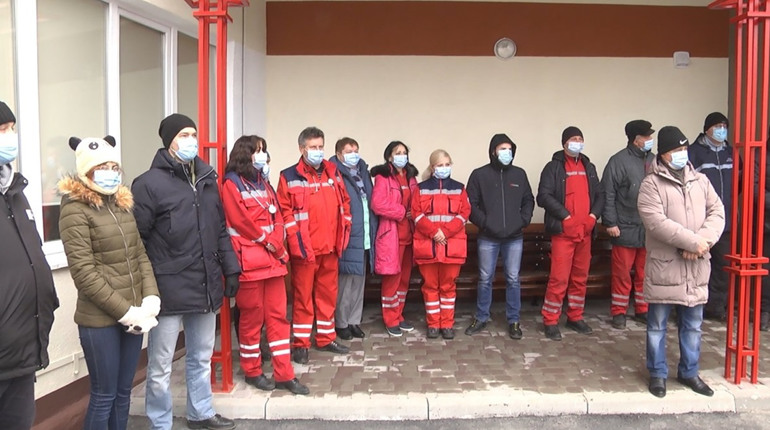 Урочисто відкрили після капремонту приміщення станції екстреної медичної допомоги