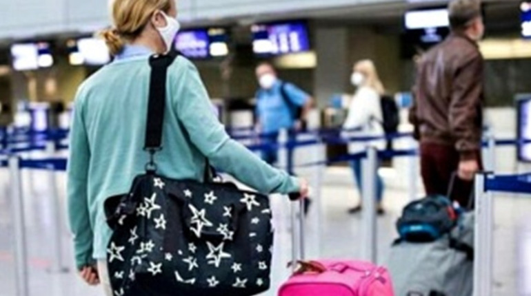 ЄС змінює правила в’їзду з 1 березня: для вакцинованих буде «зелене світло»