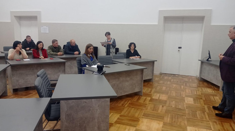 У Мені обрали голів трьох наглядових рад