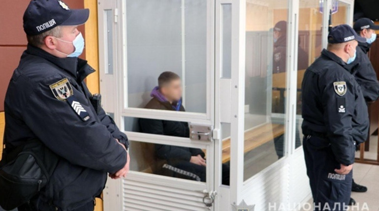 Слідство у справі вбивства поліцейського на Масанах ще триває. Підозрюваних тримають під вартою