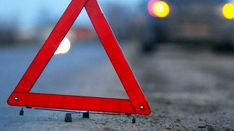 На Менщині автівка збила 80-річну велосипедистку