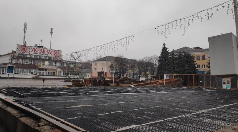 Коли у Первомайську запрацює ковзанка: скоро вирішить виконком