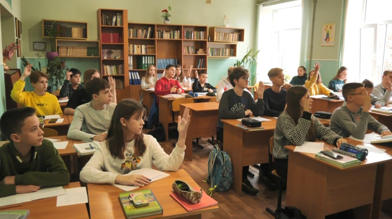 Скільки людині потрібно грошей для щастя, – з’ясовували бердянські ліцеїсти