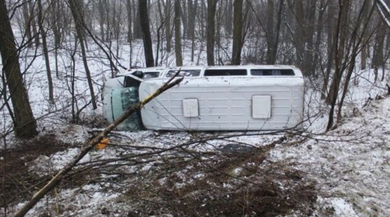 Очевидець ДТП під Холмами на Корюківщині розповів, як перекинулась козилівська маршрутка