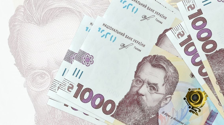 1000 за вакцинацію можна буде витратити ще й на ліки: кому саме доступна така можливість?