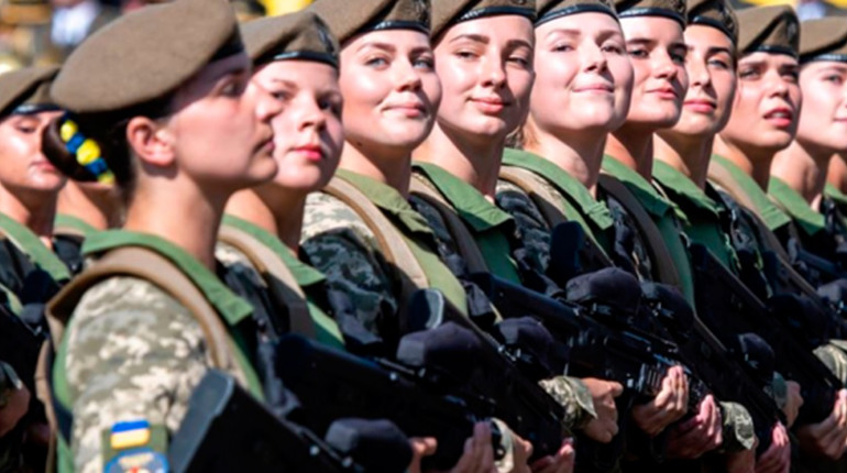Нетішинки від 18 до 60 повинні ставати на військовий облік: розширили перелік спеціальностей