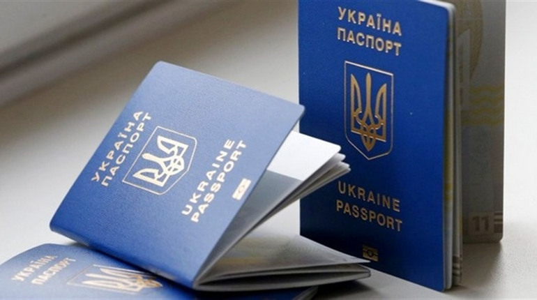 В Україні подорожчали біометричні паспорти: скільки лозівчани платитимуть за документи