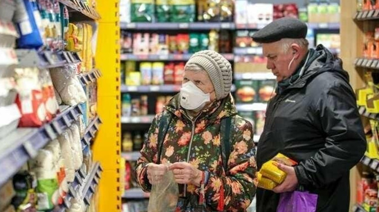 Кабмін запровадив регулювання цін на цукор, гречку, макарони, молоко та інші товари