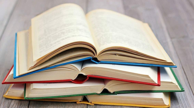 Чернігівцям пропонують зібрати книги для сільських бібліотек