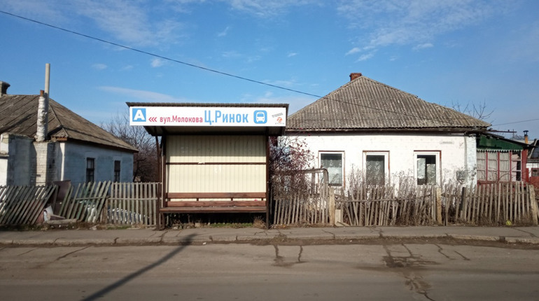 У Первомайську виконком збільшив кількість зупинок громадського транспорту: дивіться перелік