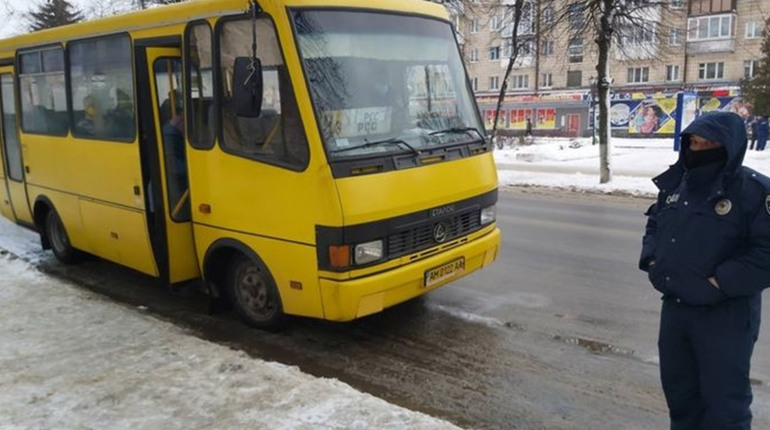 У Новограді перевірили чи дотримуються карантинних вимог у маршрутках