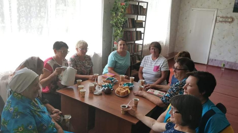 В Аношкінській бібліотеці взимку книги замовляють додому та проводять онлайн зустрічі