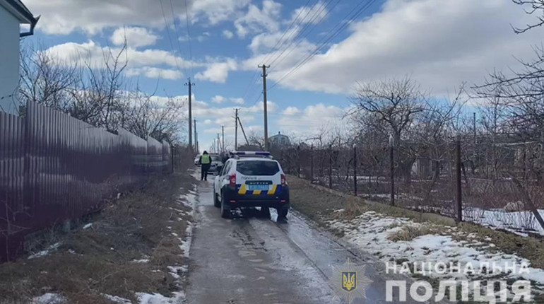 У Кошарах на Одещині жінка вбила сокирою свого чоловіка (ФОТО)