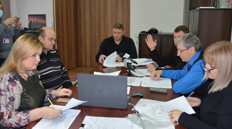 Депутати розглянули питання розподілу бюджетних коштів