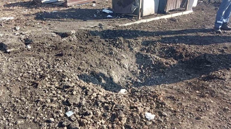 Врубовка снова под огнем: в поселке опять разрываются снаряды и есть повреждения (ОНОВЛЕНО!)