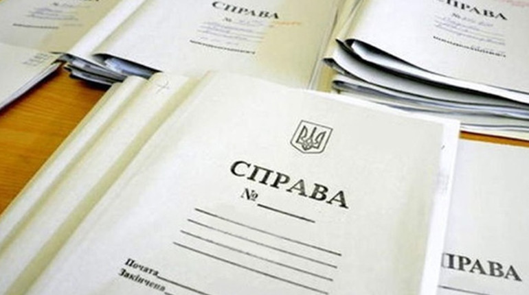Колишню депутатку Золотівської міськради підозрюють в організації "референдуму" у 2014 році