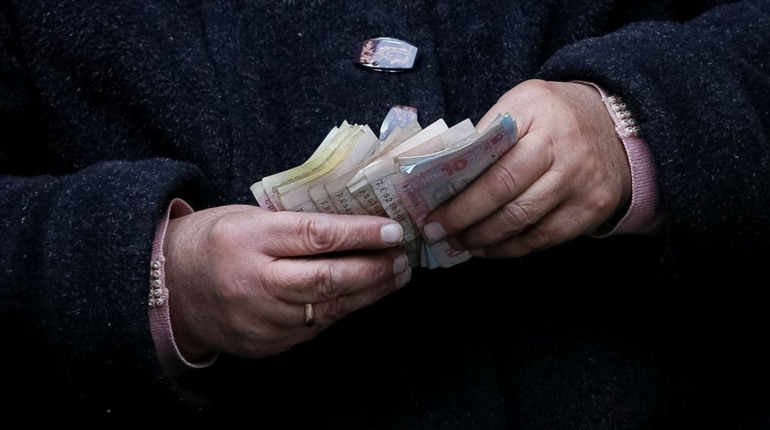 Жителька Ніжинського району поміряла тиск за 10 тисяч гривень