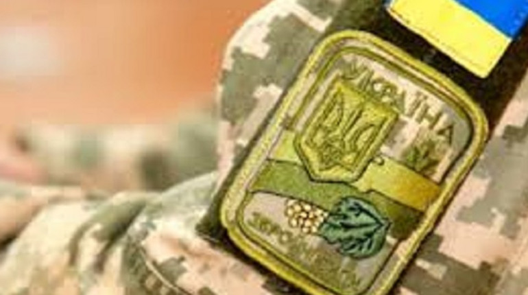 Наш земляк з Хомутинців зібрав у Польщі кошти на допомогу українському війську