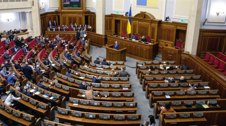 Рада посилила кримінальне покарання за мародерство