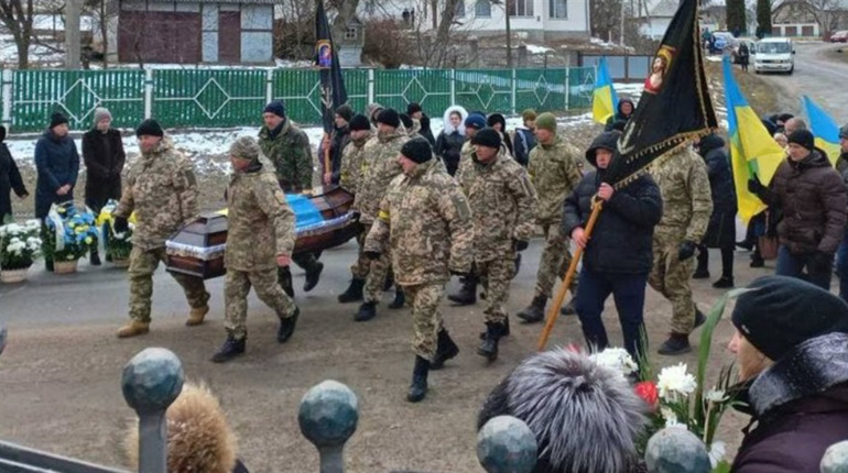 Чортківщина попрощалася із Героєм Андрієм Місяцем