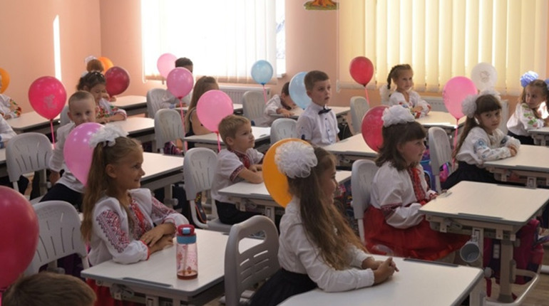 Скільки дітей шкільного віку виїхали до інших областей чи за кордон: інформація щодо Біляївської ОТГ