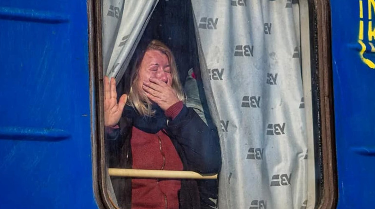 "Все буде добре": Лозівський вокзал очима фотографа Владислава Куліша