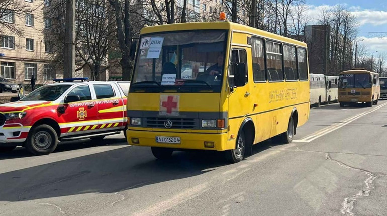 Операція “Евакуація”: як безпечно виїхати з Київщини