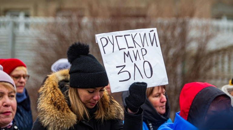 Політолог Сергій Данилов: “Російські військові не знають, що робити із Херсонщиною”