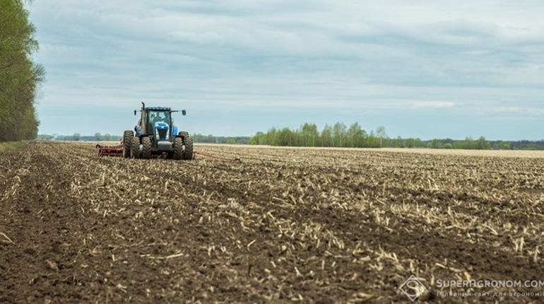 Гадяцьких аграріїв обіцяють звільнити від мобілізації