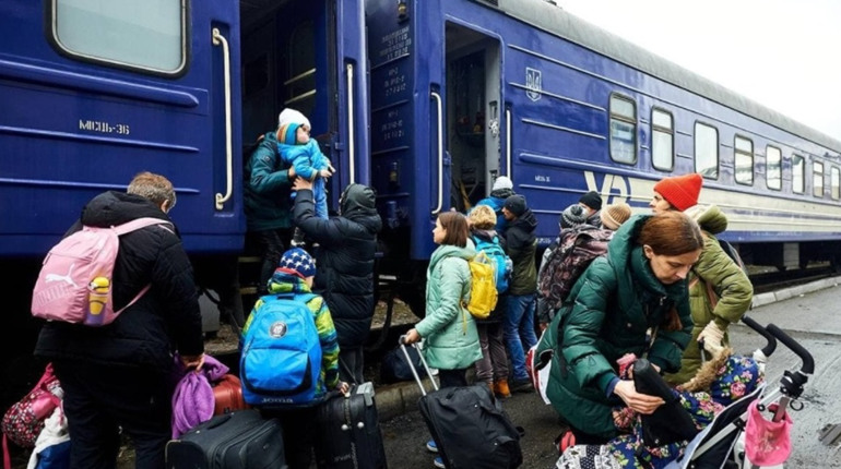 Мільйони українців вимушені рятуватися від бойових дій. Як отримати інформацію про евакуацію