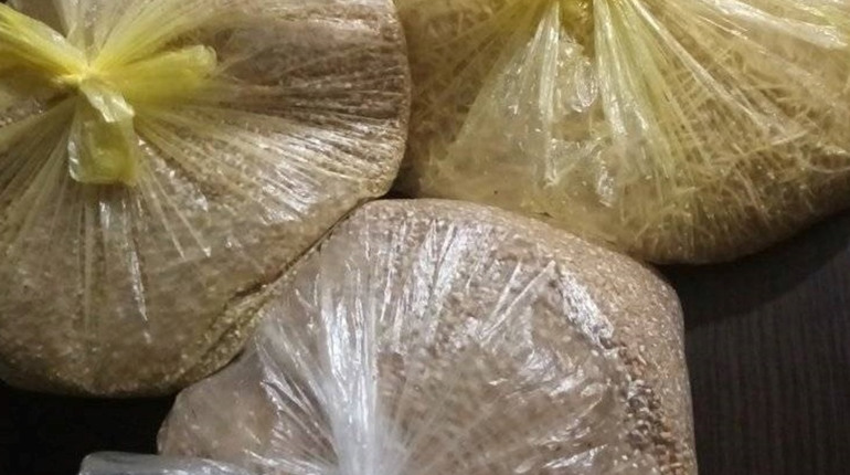 Допомога в дії: волонтери Нижньосірогозької громади передають продуктові набори