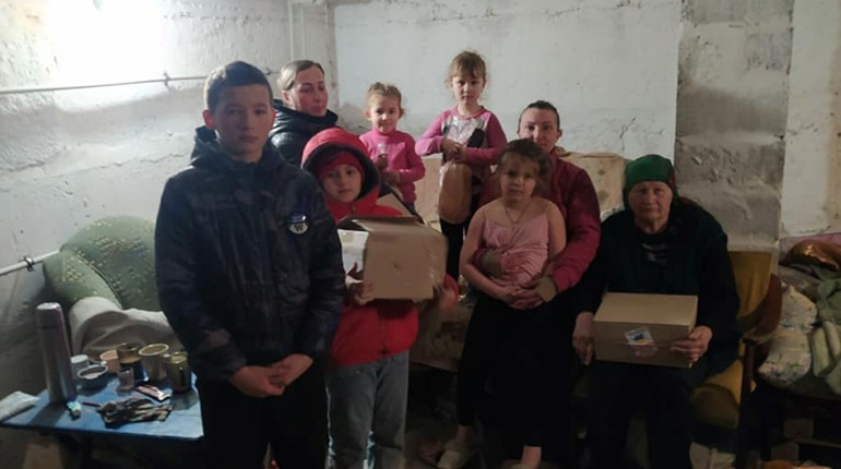 Тисячі мешканців Мар'їнки не хочуть покидати місто, навіть попри постійні обстріли