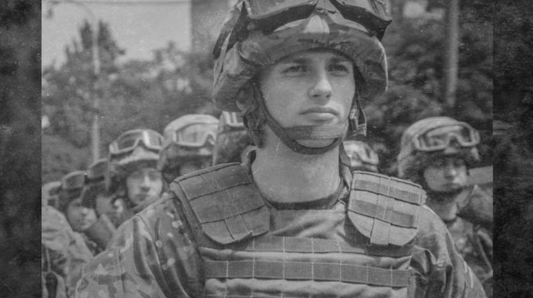 Президент Володимир Зеленський посмертно нагородив орденом «За мужність» військового з Чернігівщини