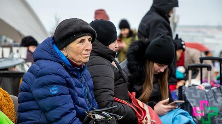 Куда обращаться и где искать поддержку переселенцам: полезные контакты фондов, штабов и министерств