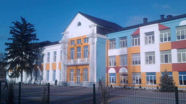 За роботу під керівництвом росіян мелітопольським освітянам загрожує звинувачення у колаборації