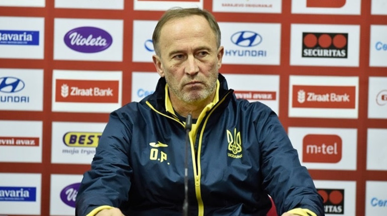 Головний тренер збірної України та ексгравець «Колосу» Олександр Петраков пишається та дякує ЗСУ