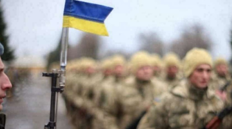 В Україні призупинили весняний військовий призов, але мобілізація продовжується