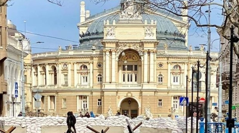 Російські нацисти нанесли ракетний удар по Одесі