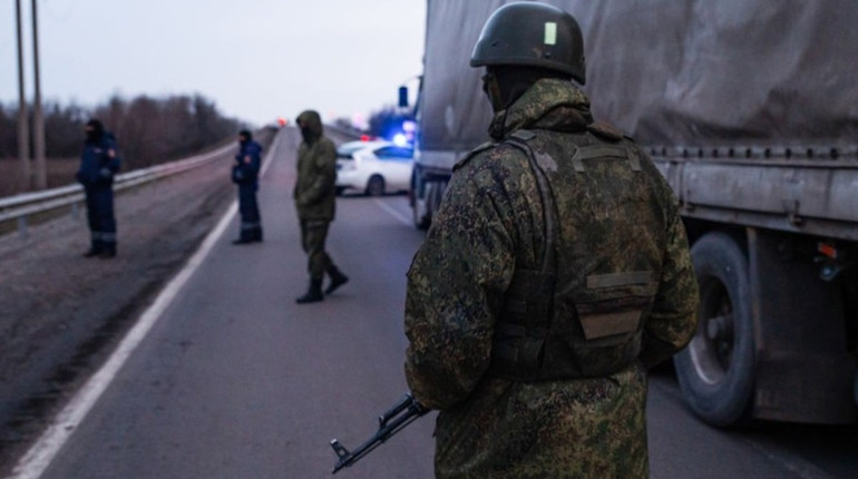 Евакуаційні автобуси не доїхали до Маріуполя 20 кілометрів. Дорогу заблокували російські військові