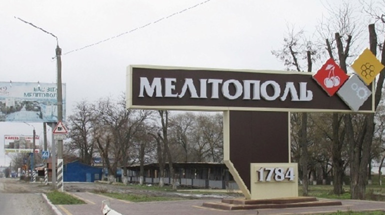 Виїхати з окупації: реальний досвід мелітопольців, які прорвалися через блокпости та обстріли