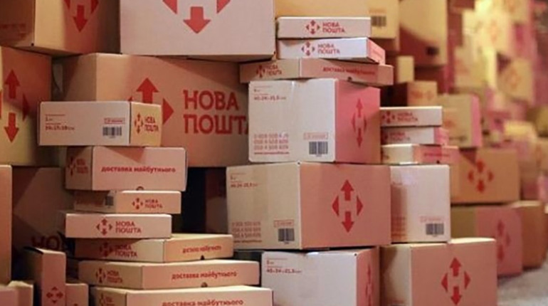 Закриваються магазини, банки і пошта: ситуація у Кураховому