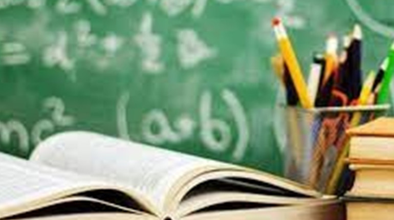 Випускники волноваських шкіл отримають документи про освіту, а вчителі - зарплату