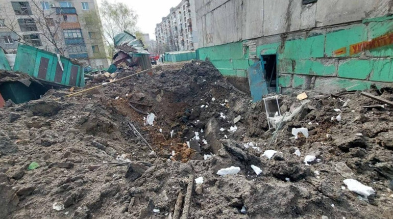 Ситуація на Луганщині 12 квітня: колона ворожої техніки рухається біля Сватового