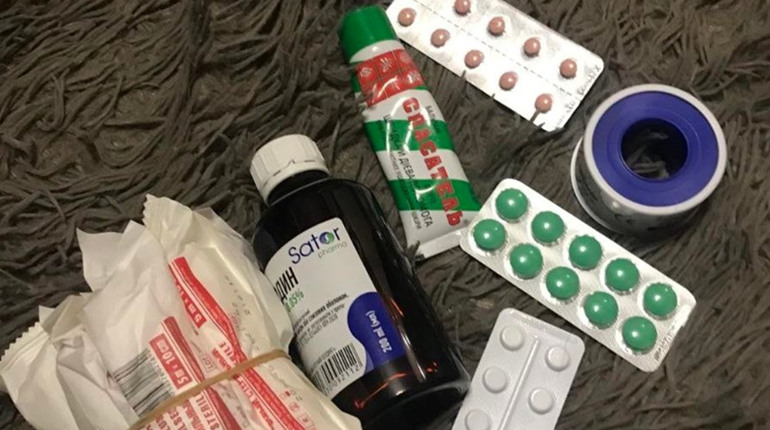 У Кураховому закриваються аптеки: де можна купити ліки
